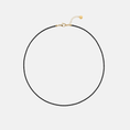 Load image into Gallery viewer, Fijne korte ketting met mini edelsteentjes / Zwart