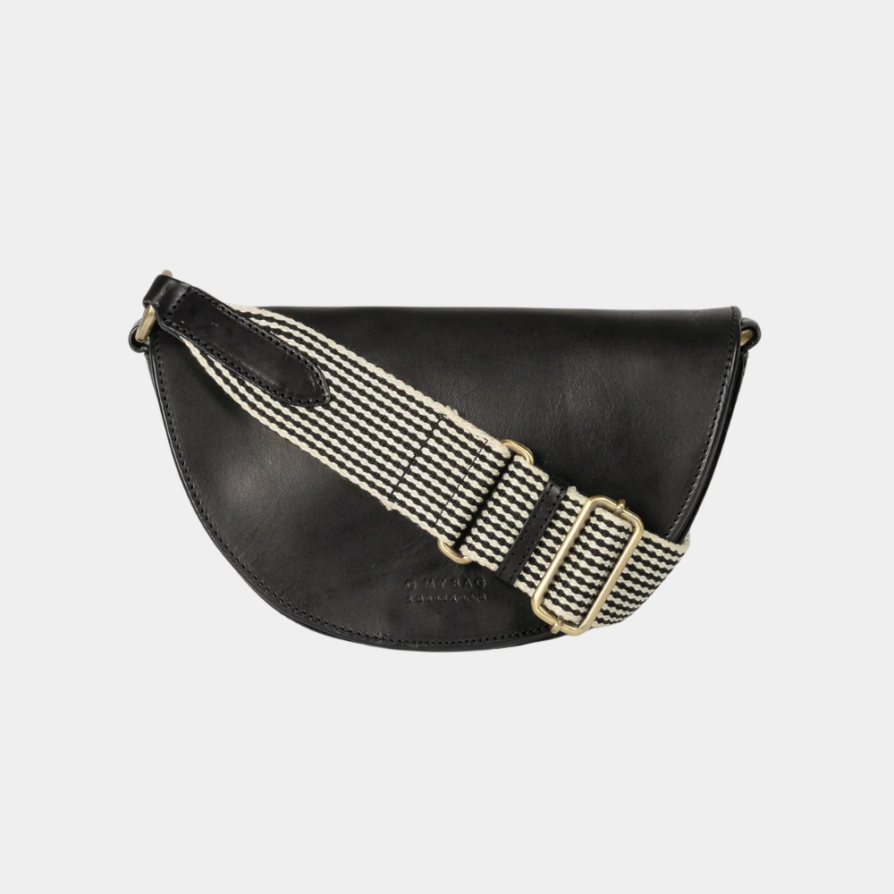 LAURA TAS