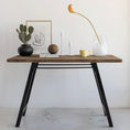 Load image into Gallery viewer, Kantoortafel van hergebruikt hout en acacia.