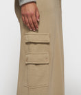 Afbeelding laden in Galerijviewer, straight skirt pockets