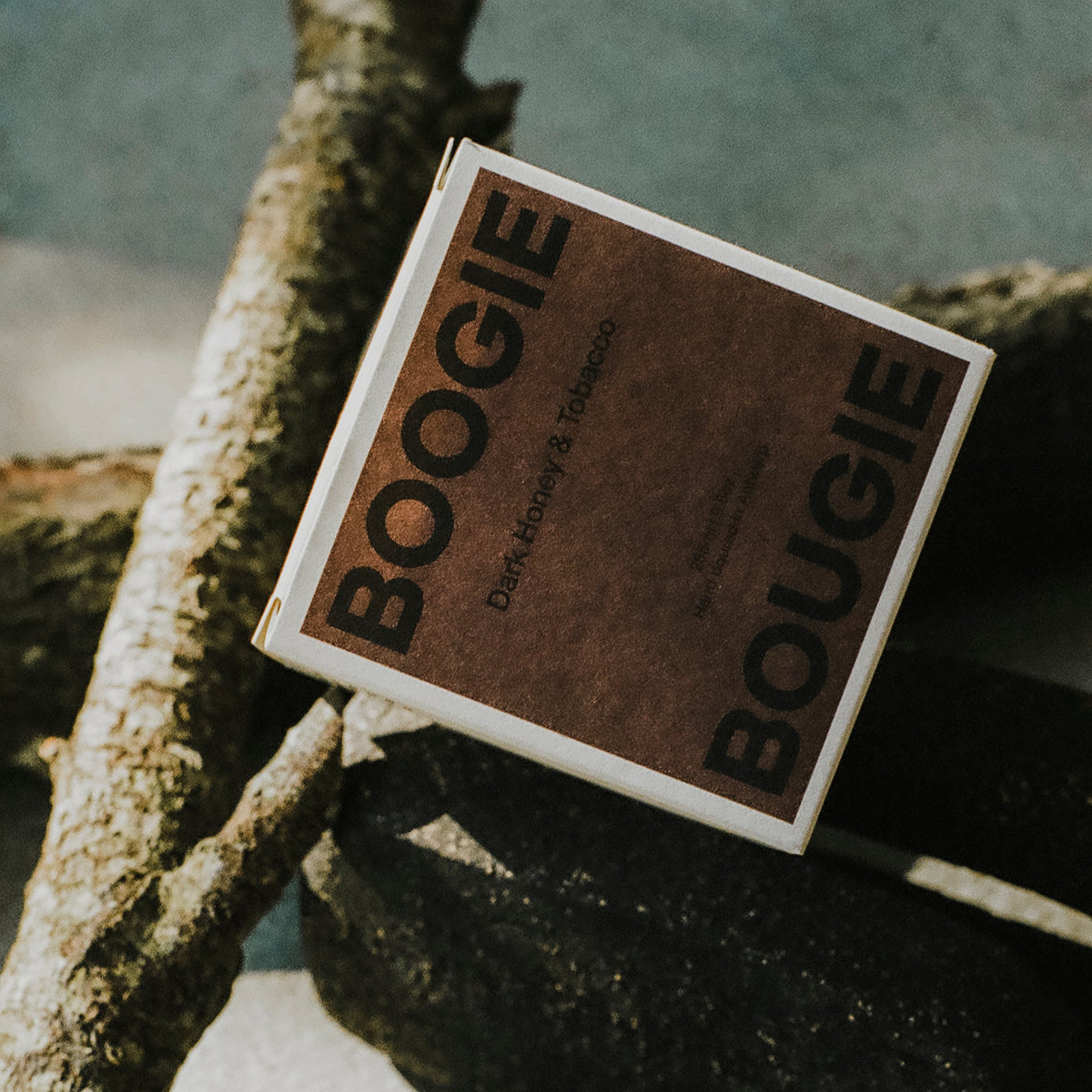 BOOGIE BOUGIE | Candle Dark Honey & Tobacco
