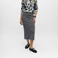 Afbeelding laden in Galerijviewer, OBJREYNARD HW KNIT SKIRT NOOS