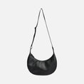 Afbeelding laden in Galerijviewer, TaraMBG Sling Bag zwart
