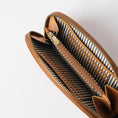 Afbeelding laden in Galerijviewer, BLAKE WALLET Cognac