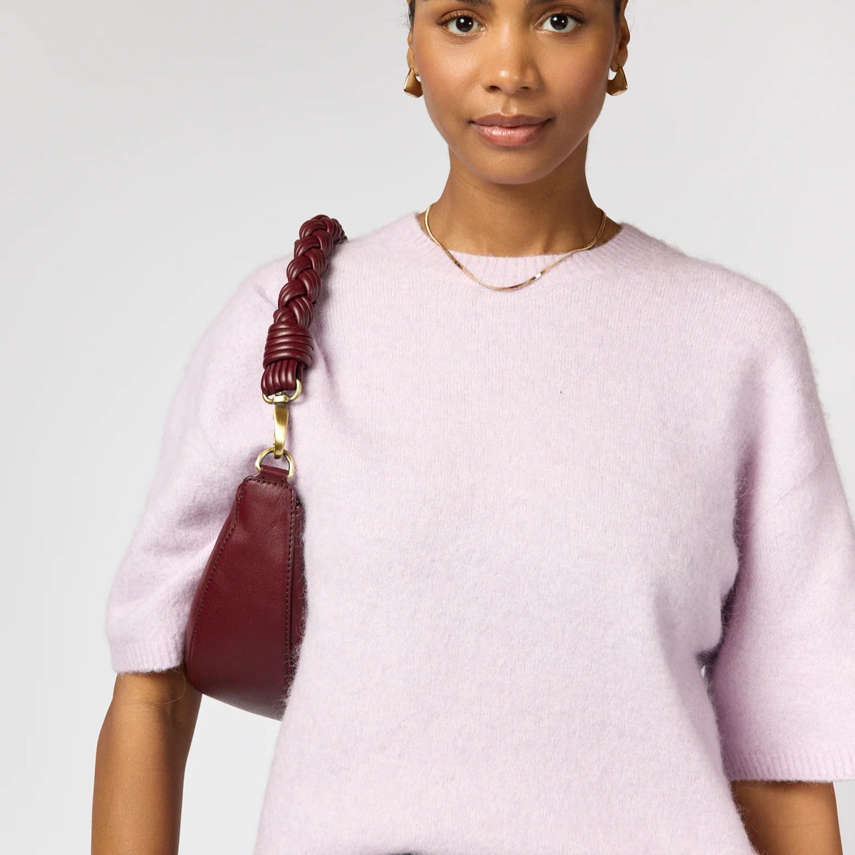 Leo twisted Handle Bag