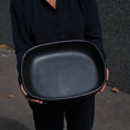Load image into Gallery viewer, Black Pottery Schaal Vierkant | 3 maten