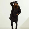 Afbeelding laden in Galerijviewer, Romy Raincoat