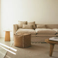 Afbeelding laden in Galerijviewer, Handloom Pouf