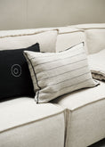 Afbeelding laden in Galerijviewer, Calvi Naturel Cushion cover