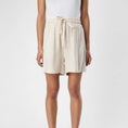 Afbeelding laden in Galerijviewer, OBJSANNE HW WIDE SHORTS NOOS