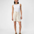 Afbeelding laden in Galerijviewer, OBJSANNE HW WIDE SHORTS NOOS