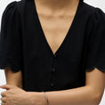 Load image into Gallery viewer, OBJSANNE 2/4 LO V-NECK TOP NOOS