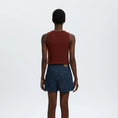 Afbeelding laden in Galerijviewer, SLFHANNY HW MINI DENIM SHORTS
