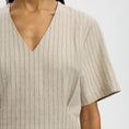 Afbeelding laden in Galerijviewer, SLFMARIAM SS LINEN BLEND TOP B