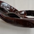 Afbeelding laden in Galerijviewer, Banana Bag XL PATENT | Nona Handbags