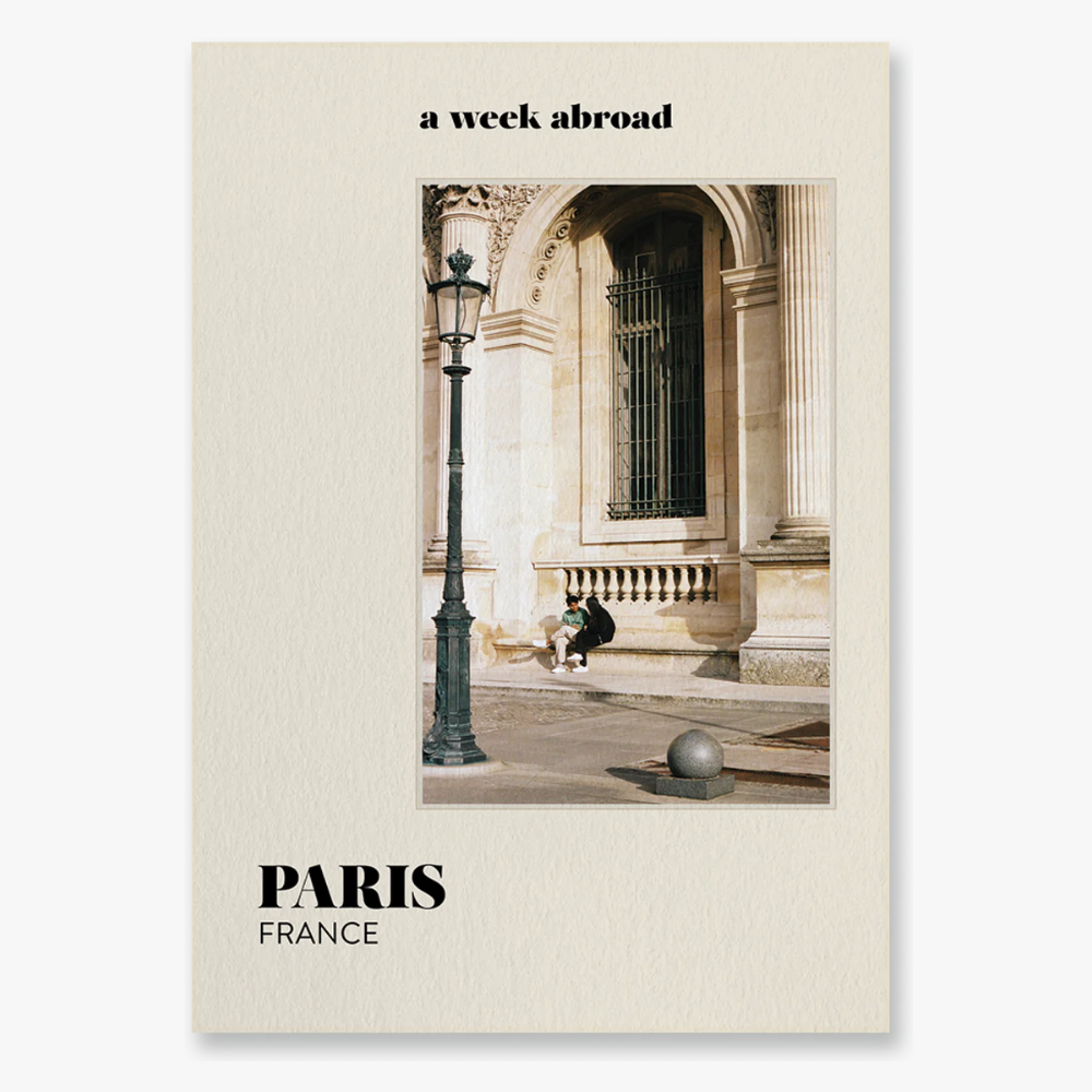 Travel book Paris