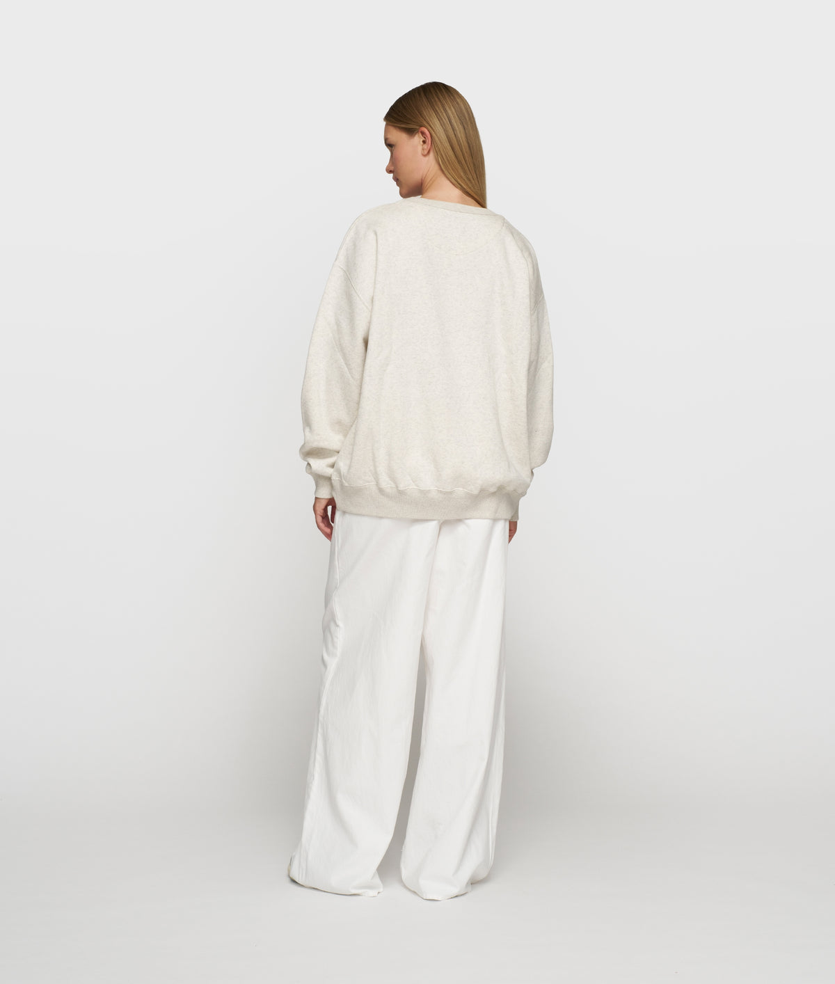 STATEMENT SWEATER