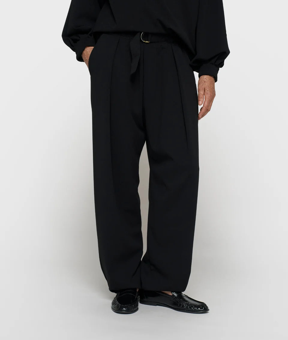 belted pants crepe