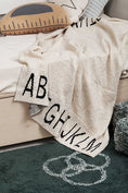 Afbeelding laden in Galerijviewer, KNITTED BLANKET ABC NATURAL/BLACK