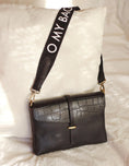 Load image into Gallery viewer, Canvas logo strap Black & Black