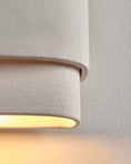 Afbeelding laden in Galerijviewer, Wandlamp Louis Small Beige