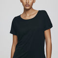 Afbeelding laden in Galerijviewer, MSCHFENYA MODAL TEE O-NECK