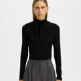 Afbeelding laden in Galerijviewer, SLFLINA LANO LS HIGH NECK TOP