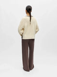 Load image into Gallery viewer, OBJPOSE L/S LO KNIT PULLOVER 143