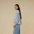 Afbeelding laden in Galerijviewer, sarah short pin stripe blouse