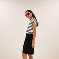 Afbeelding laden in Galerijviewer, tobi stripe logo top