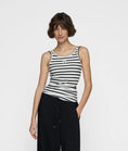Afbeelding laden in Galerijviewer, ballet top back scoop stripes