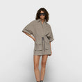Afbeelding laden in Galerijviewer, wide crinkle jacket