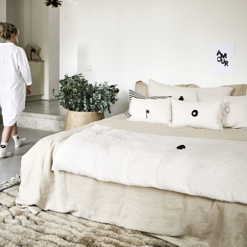 LOFT LINES - FINAL BOW