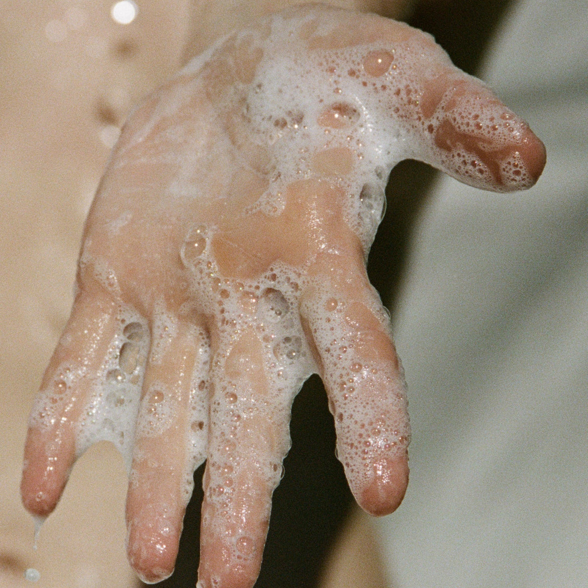 HAND & BODY WASH BERGAMOT PATCHOULI