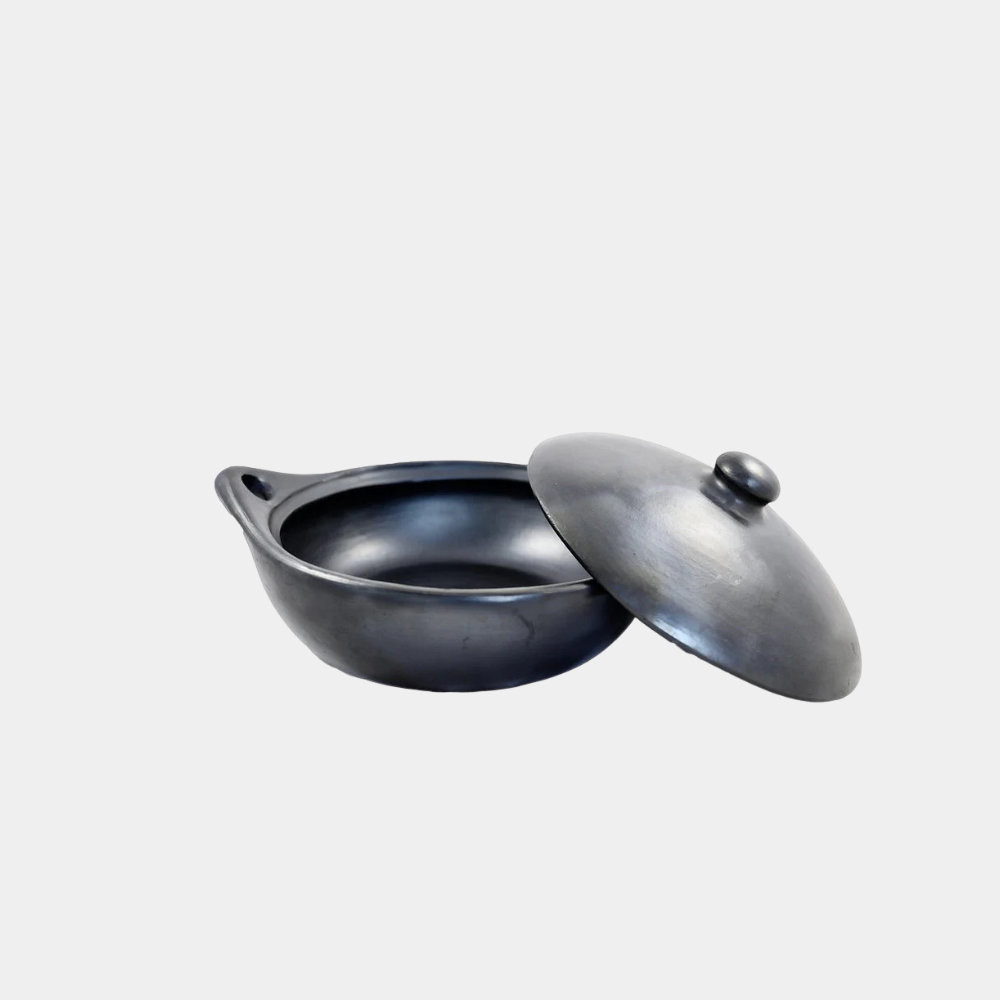 Black Pottery Pan Laag met deksel | 2 maten