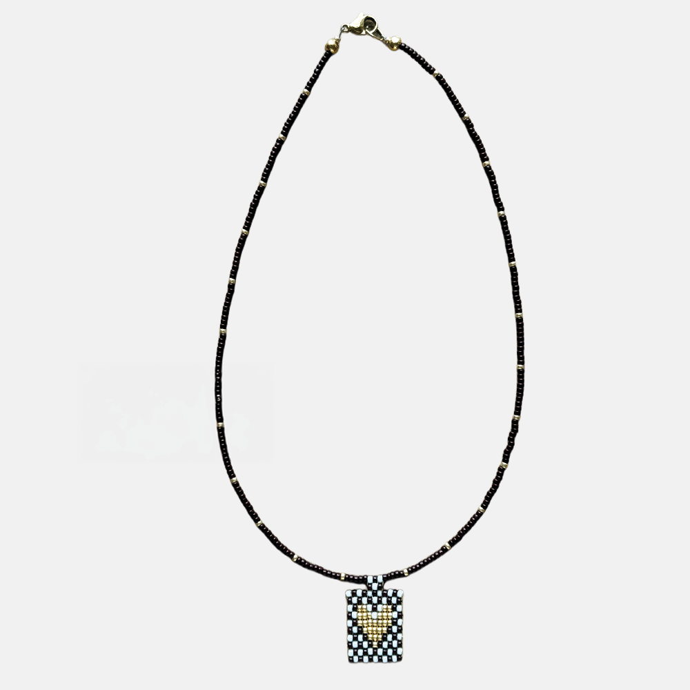 Cils Beaded HEART Necklace Short