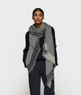 Afbeelding laden in Galerijviewer, scarf ikat
