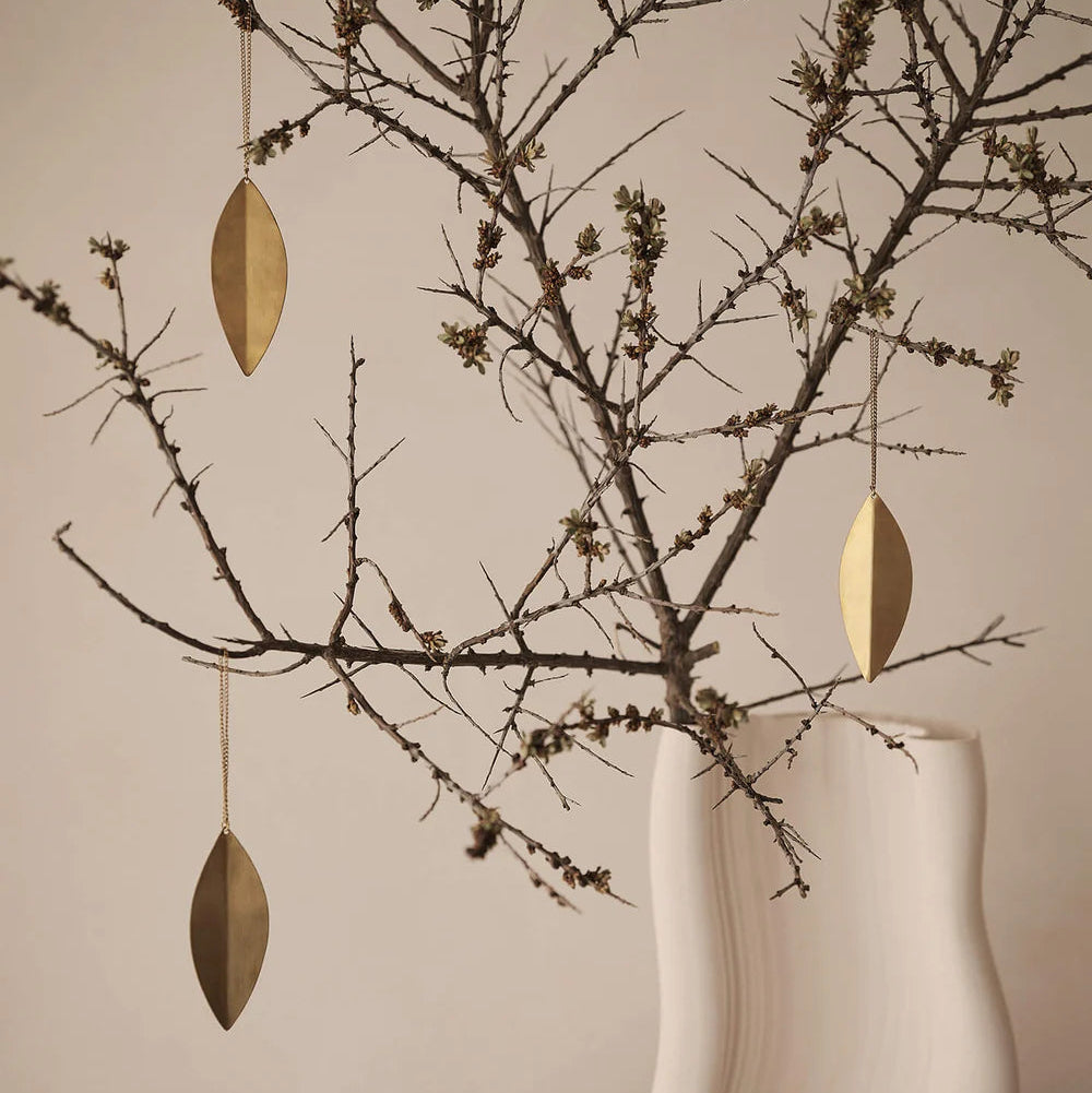 Leaf Brass Ornament P.S.