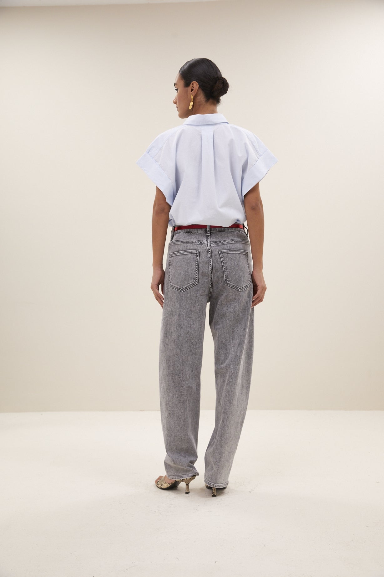 begum grey pants