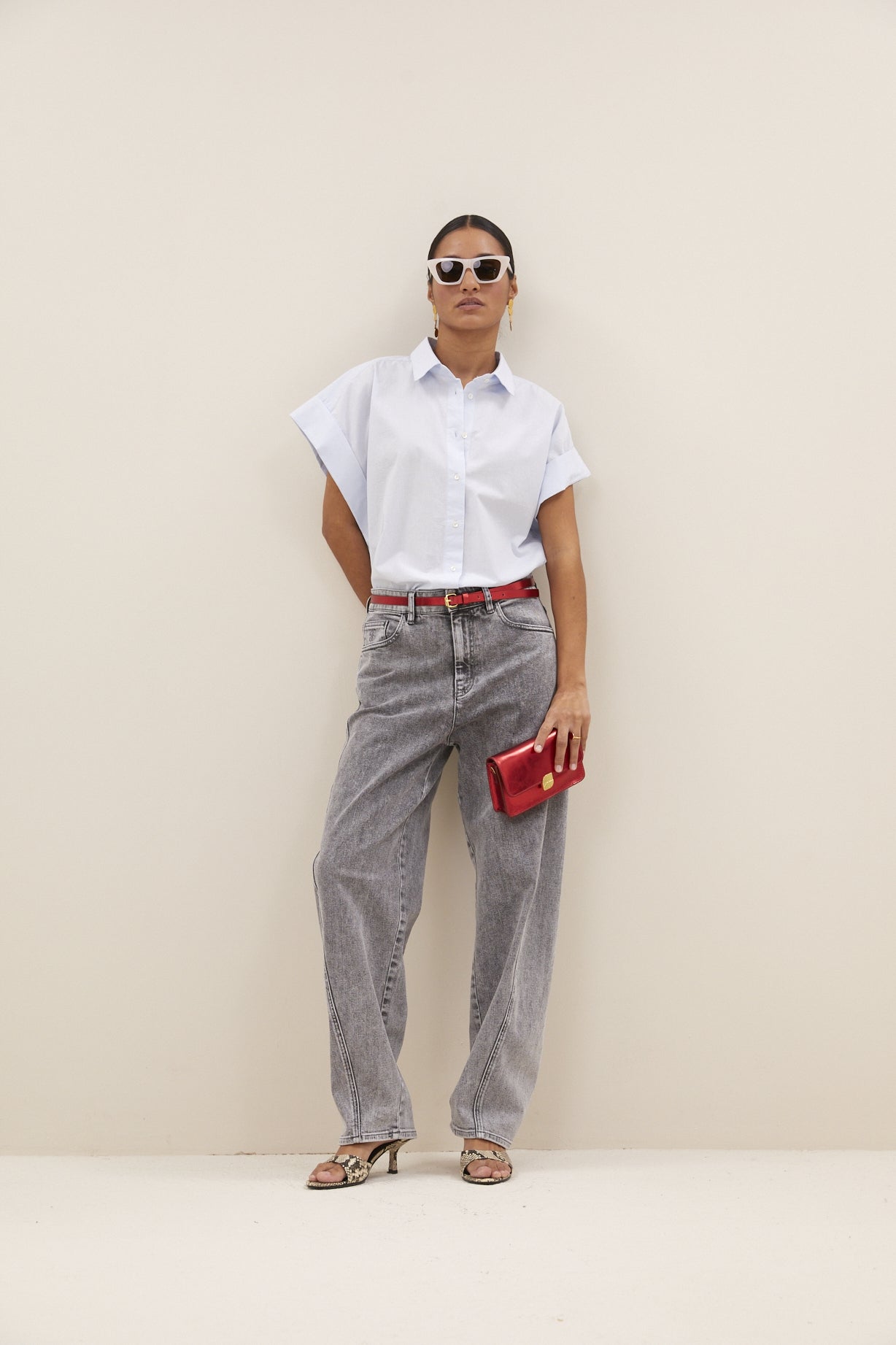 begum grey pants