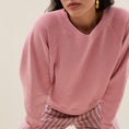 Afbeelding laden in Galerijviewer, carrie sweater
