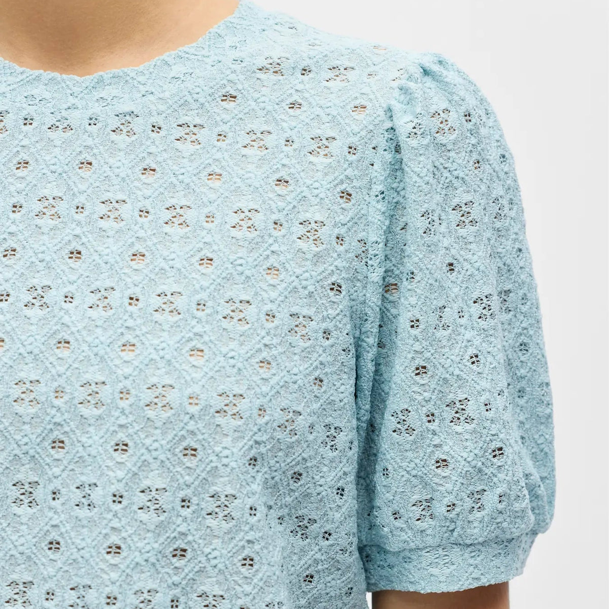 OBJLAILA S/S RE TOP NOOS