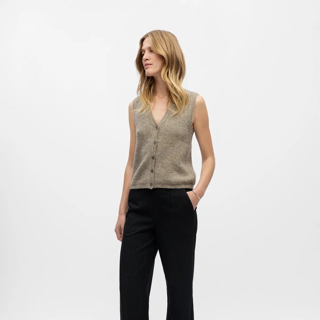 OBJDIANA RE V-NECK KNIT VEST NOOS