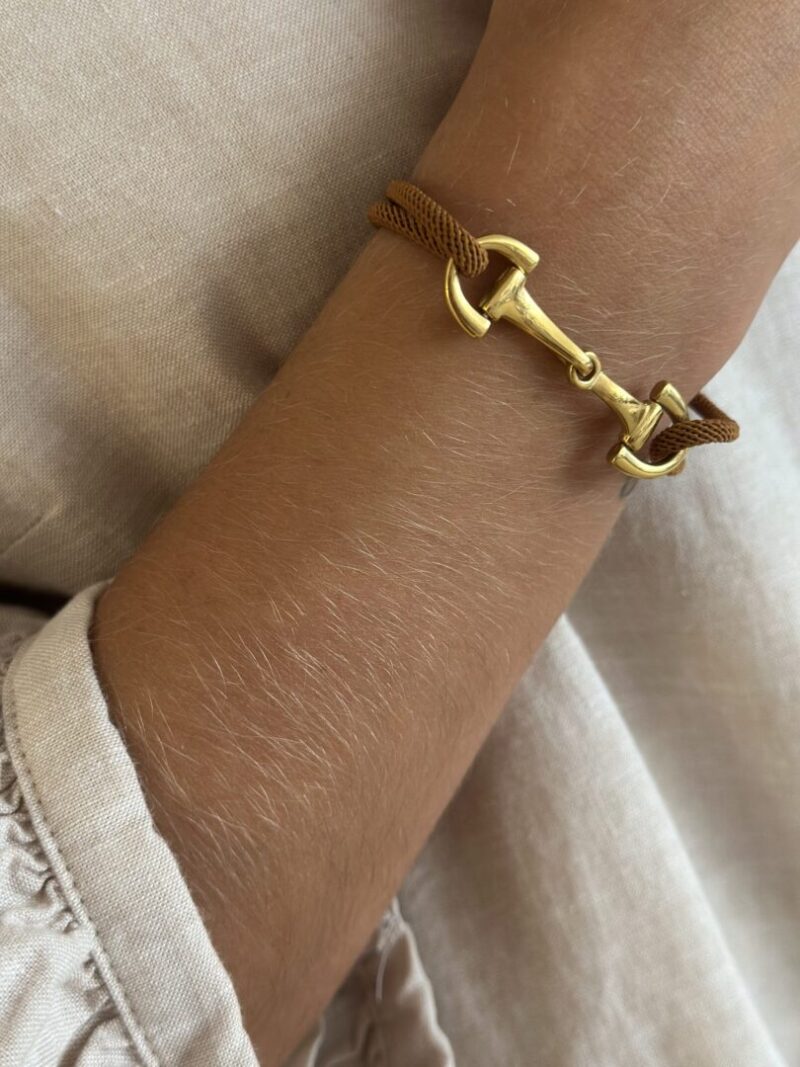Armband met touw en gouden gesp / Camel