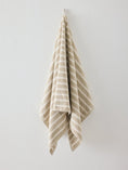 Load image into Gallery viewer, Bonnie Badhanddoek
