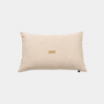 Load image into Gallery viewer, Kussenhoes Zand Bold LOVE Goud
