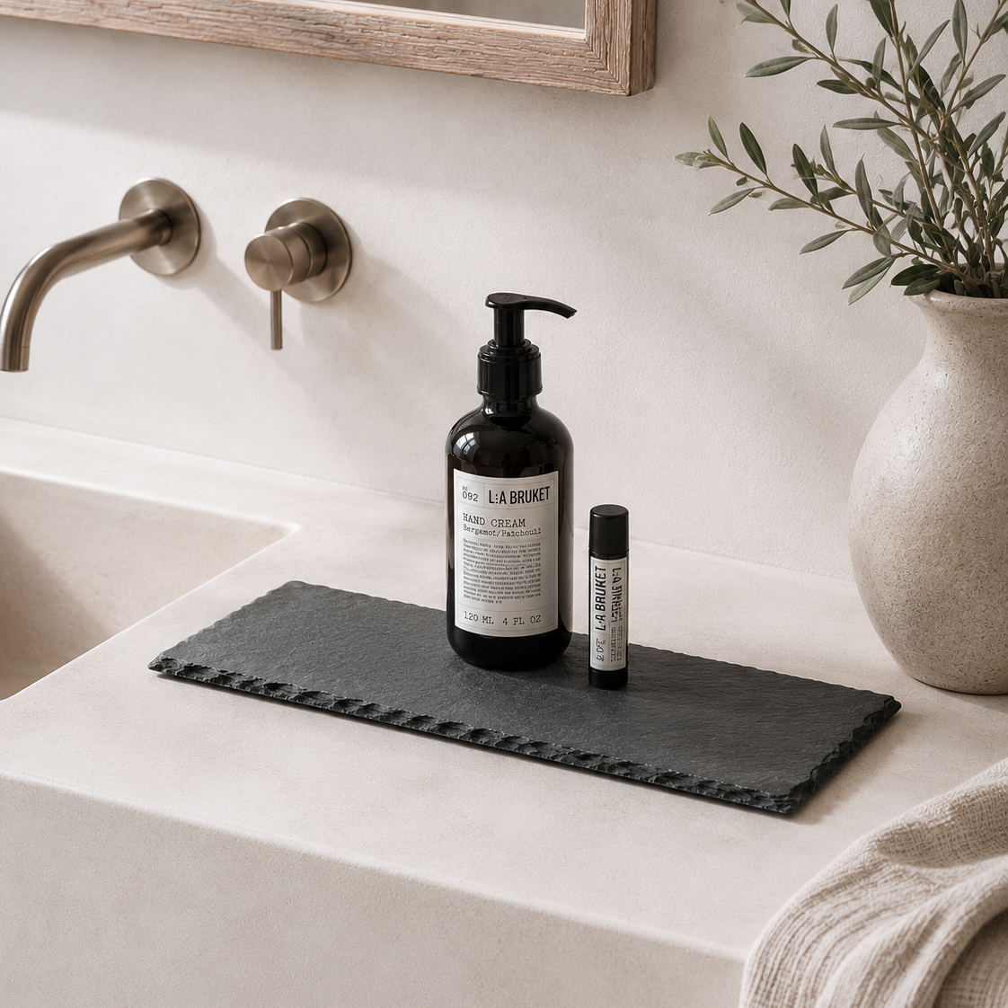 Ebony tray  | Black