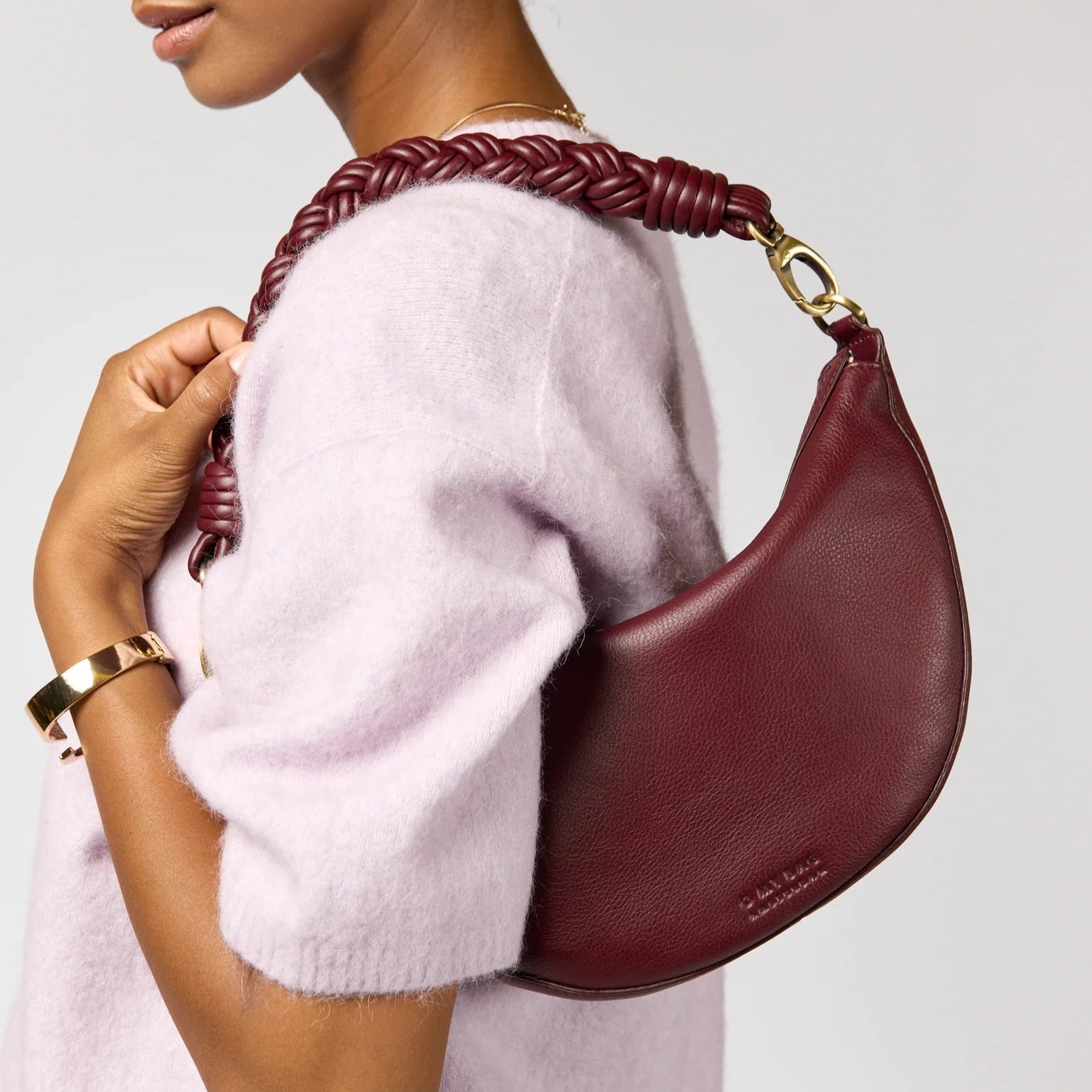 Leo twisted Handle Bag