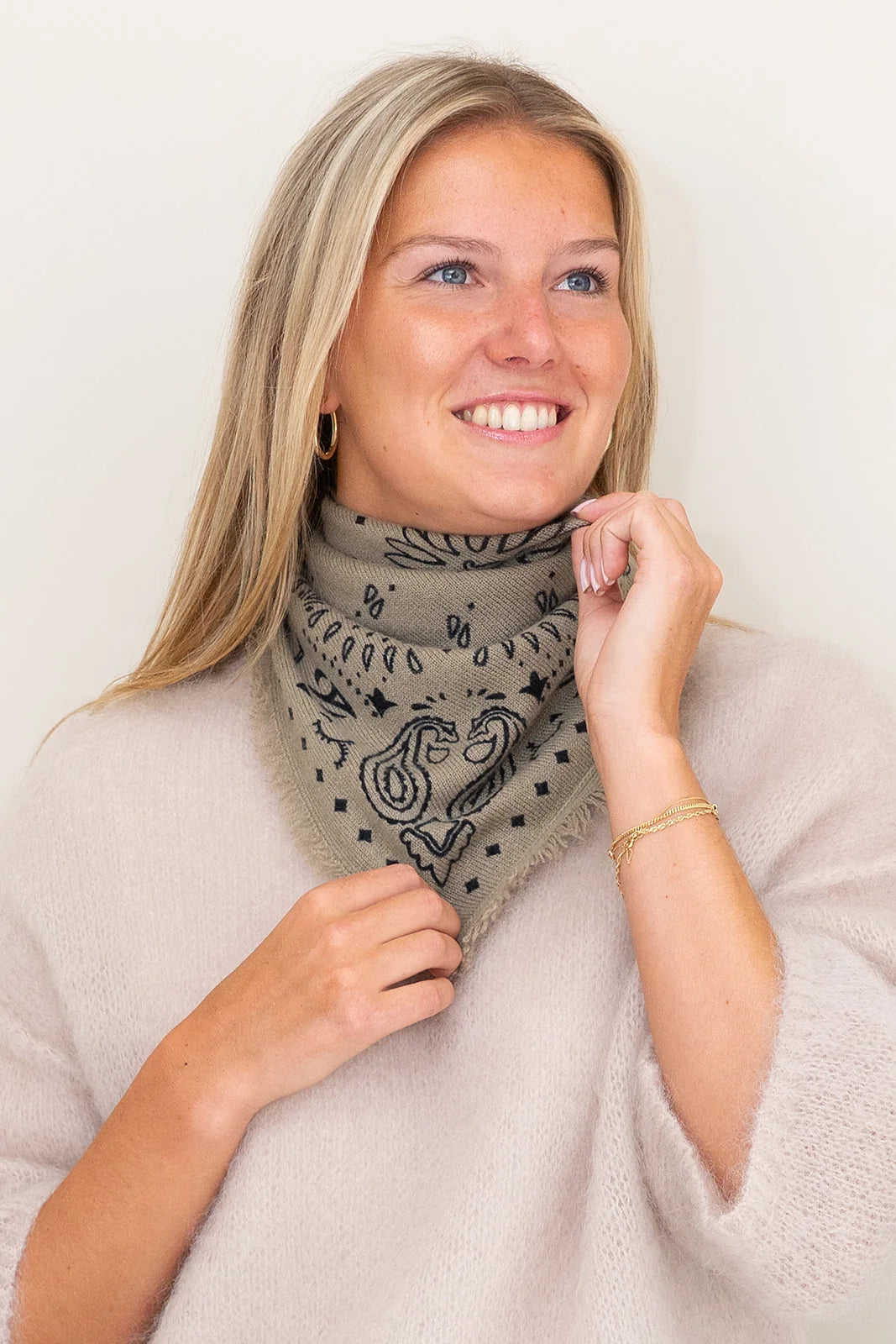 Army green bandana scarf 100% cashmere