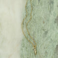 Afbeelding laden in Galerijviewer, Instinct Fish Moonstone Necklace GP
